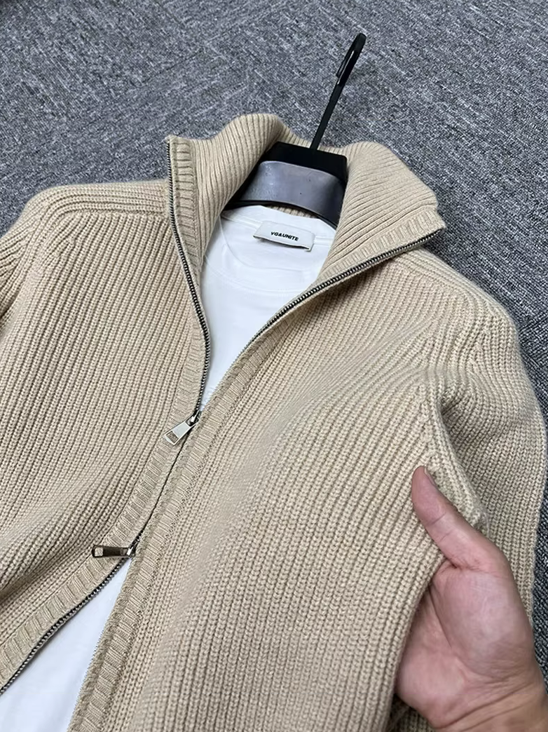 Beige 2-Way Zipper